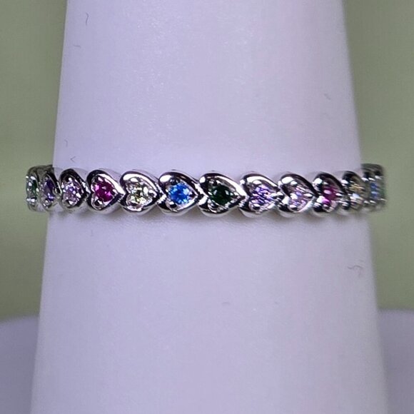 Sterling Silver Heart Eternity Ring With Multicolor Cubic Zirconia Size 7.75 (NW - Picture 2 of 6